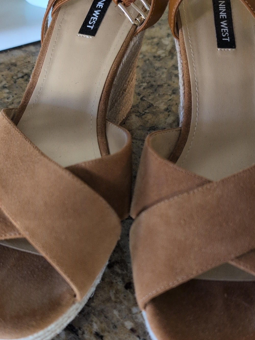 Nine West Jabrina Suede Espadrille Wedge Sandals Tan Size 11